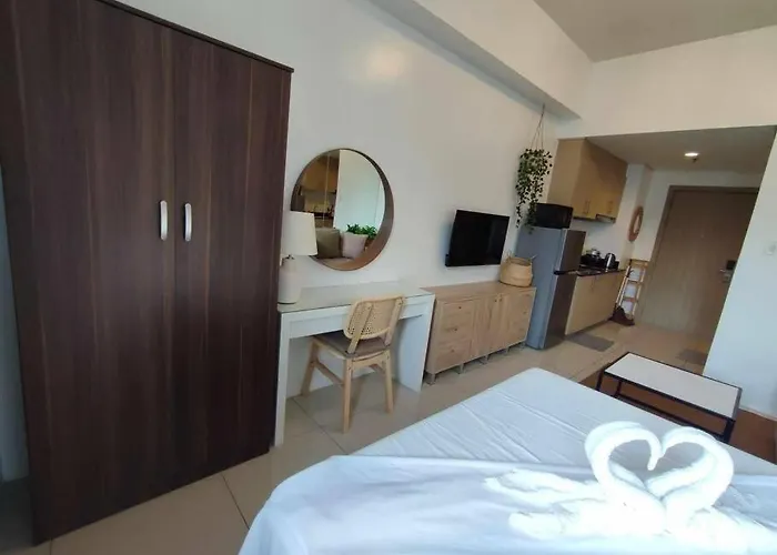 California Coastal In Bay Apartment Manila